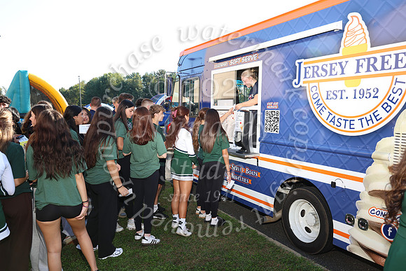 CNH_tailgate_015