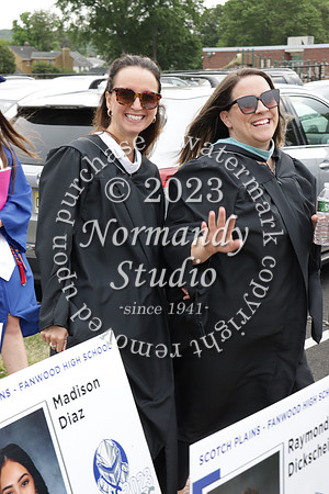 SPF_commencement_511