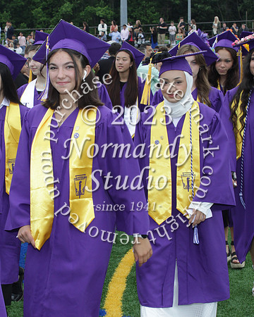 TOT_grad_candids_047