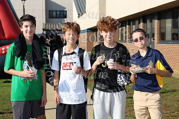 CNH_tailgate_010