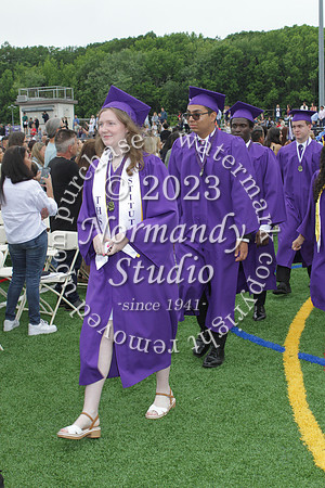 TOT_grad_candids_044