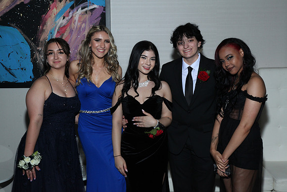 FTH_403_sr.prom