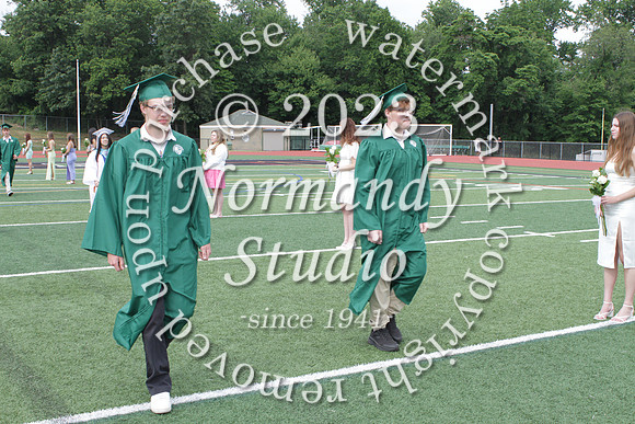 RAM_grad_entrance_037