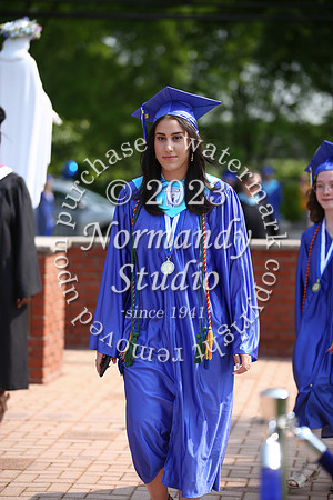 uch_grad_candids_067