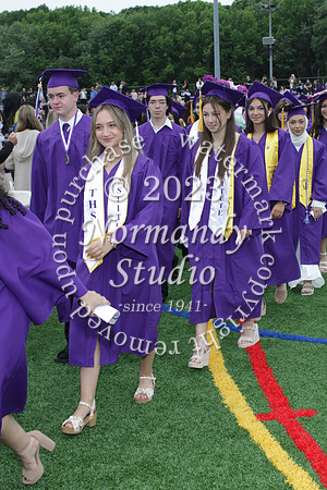 TOT_grad_candids_046