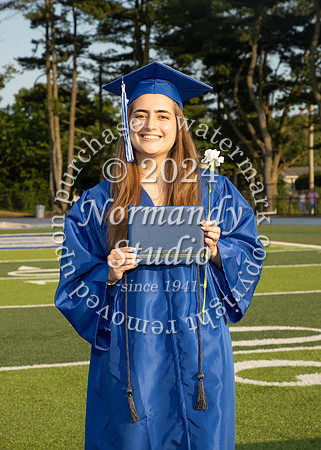 SPF_holding_diplomas_042