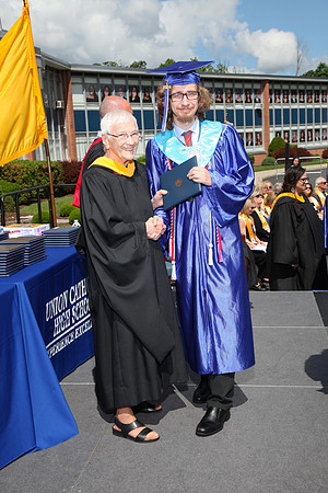 UCH_diplomas_038