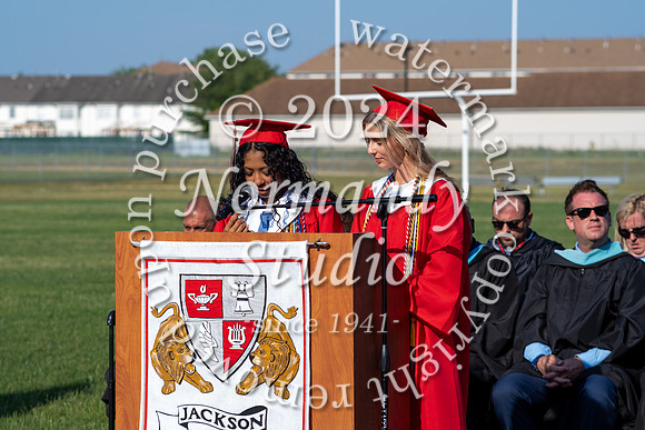 LIB_grad_candids_48