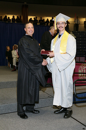 MAT_052_diplomas