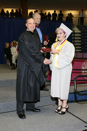 MAT_046_diplomas