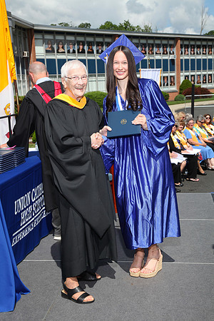 UCH_diplomas_028