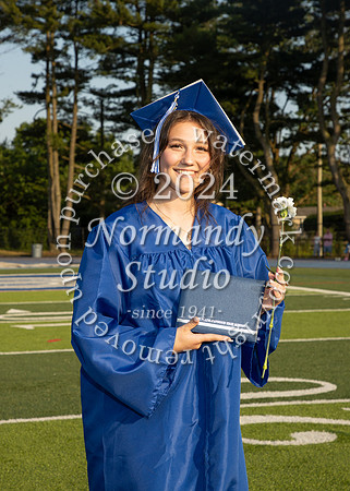 SPF_holding_diplomas_064