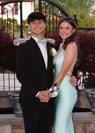MAT_jr_prom_033