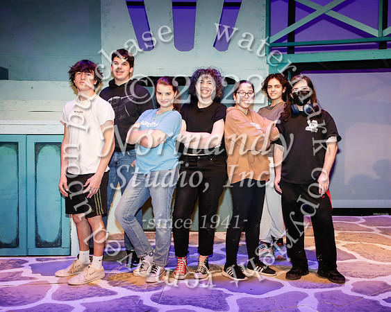 WHS_08_mama mia cast & crew