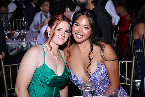 TOT_table_photos_1060