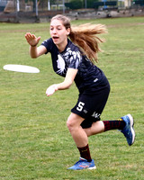 ULTIMATE FRISBEE GIRLS