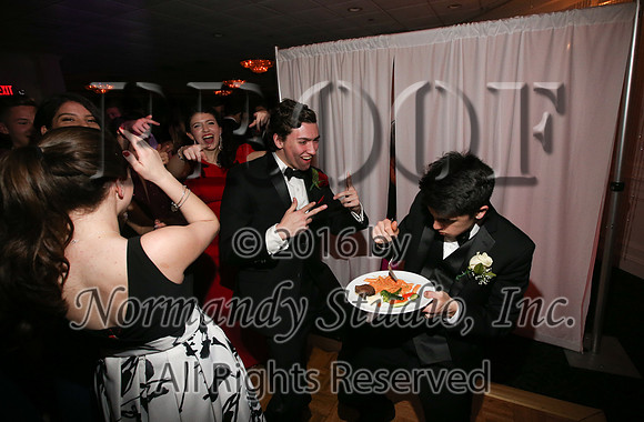BER_33_jr_prom