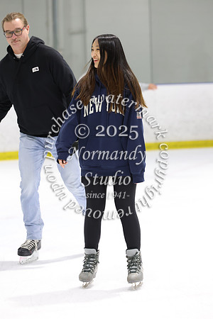 WTG_ice_skating_024