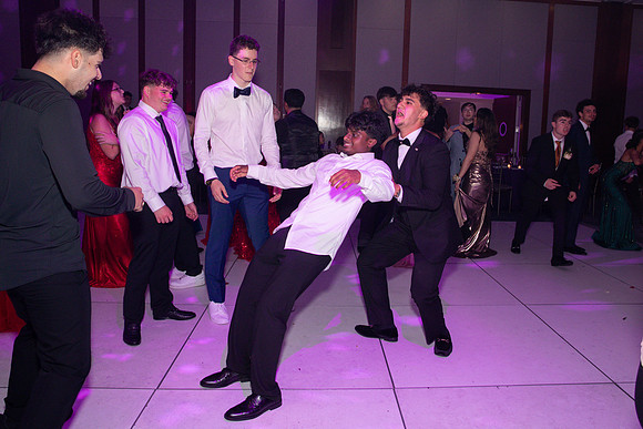 TOT_prom-dance_48