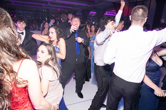 TOT_prom-dance_31
