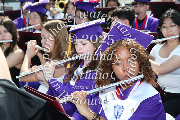 TOT_grad_candids_012