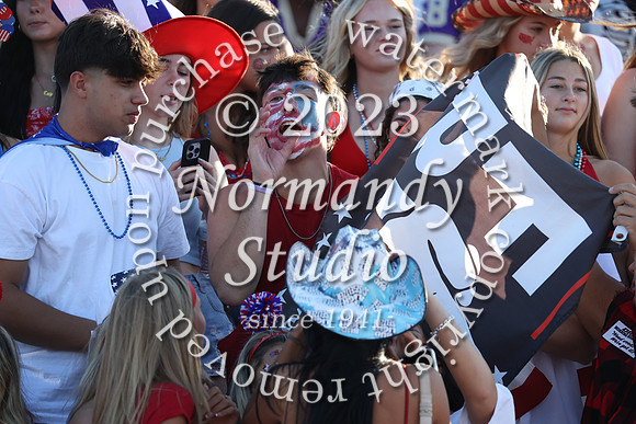 MON_fans_57