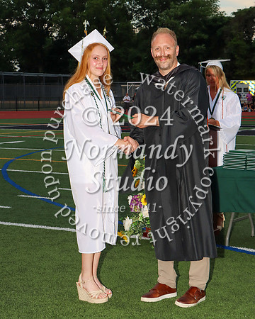 RAM_diplomas_left_034