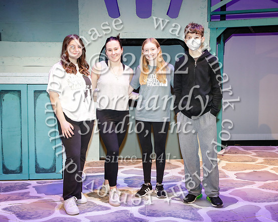 WHS_05_mama mia cast & crew