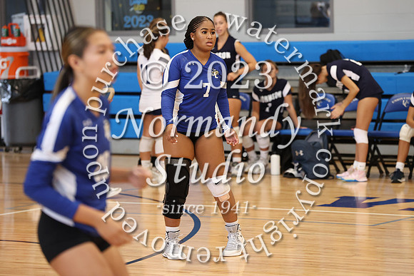 UCH_vb-g_16