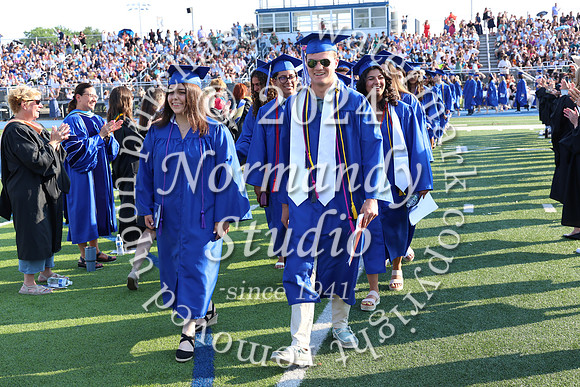 SPF_grad_candids__015