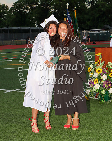 RAM_diplomas_left_030