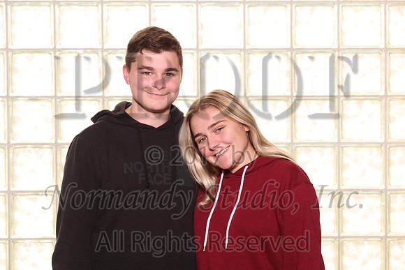 MON_039_siblings