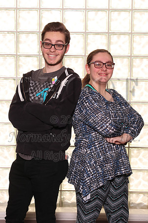 MON_052_siblings