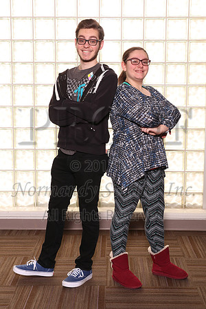 MON_055_siblings