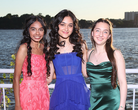 TOT_pier_candids_805