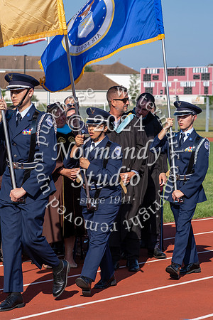 LIB_grad_candids_36