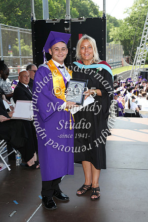 TOT_grad_candids_043