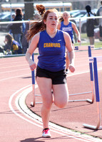 TRACK GIRLS