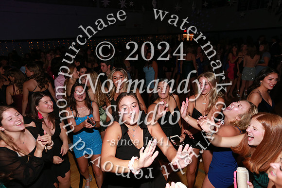 WMC_hc_24