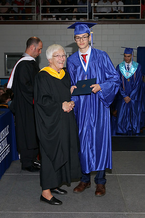 uch_grad_dip_073