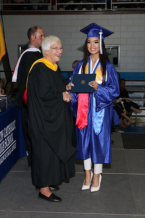 uch_grad_dip_056
