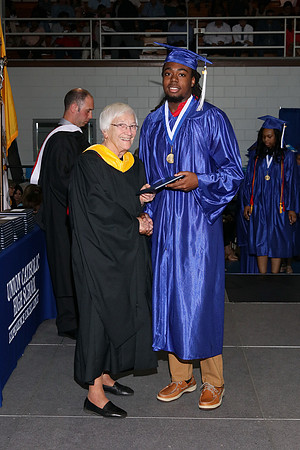 uch_grad_dip_057