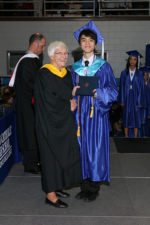 uch_grad_dip_068