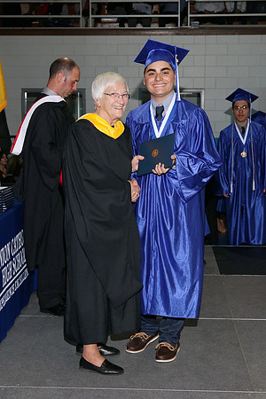 uch_grad_dip_082