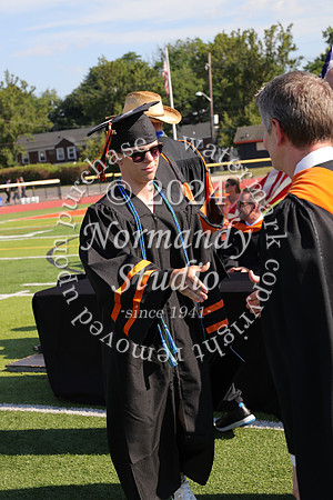 SVL_diplomas_left_327