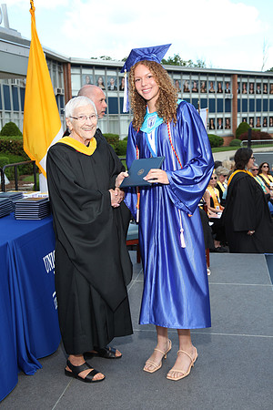UCH_diplomas_057