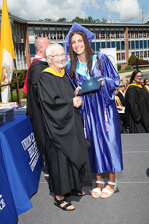 UCH_diplomas_042