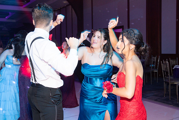 TOT_prom-dance_39