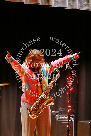 WHS_folio_24