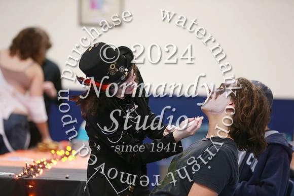 WHS_folio_04
